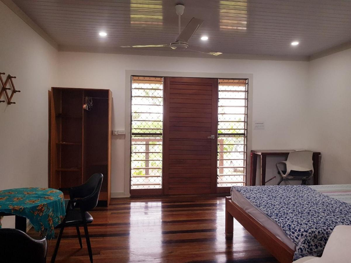 Seachange Lodge Port Vila Bagian luar foto