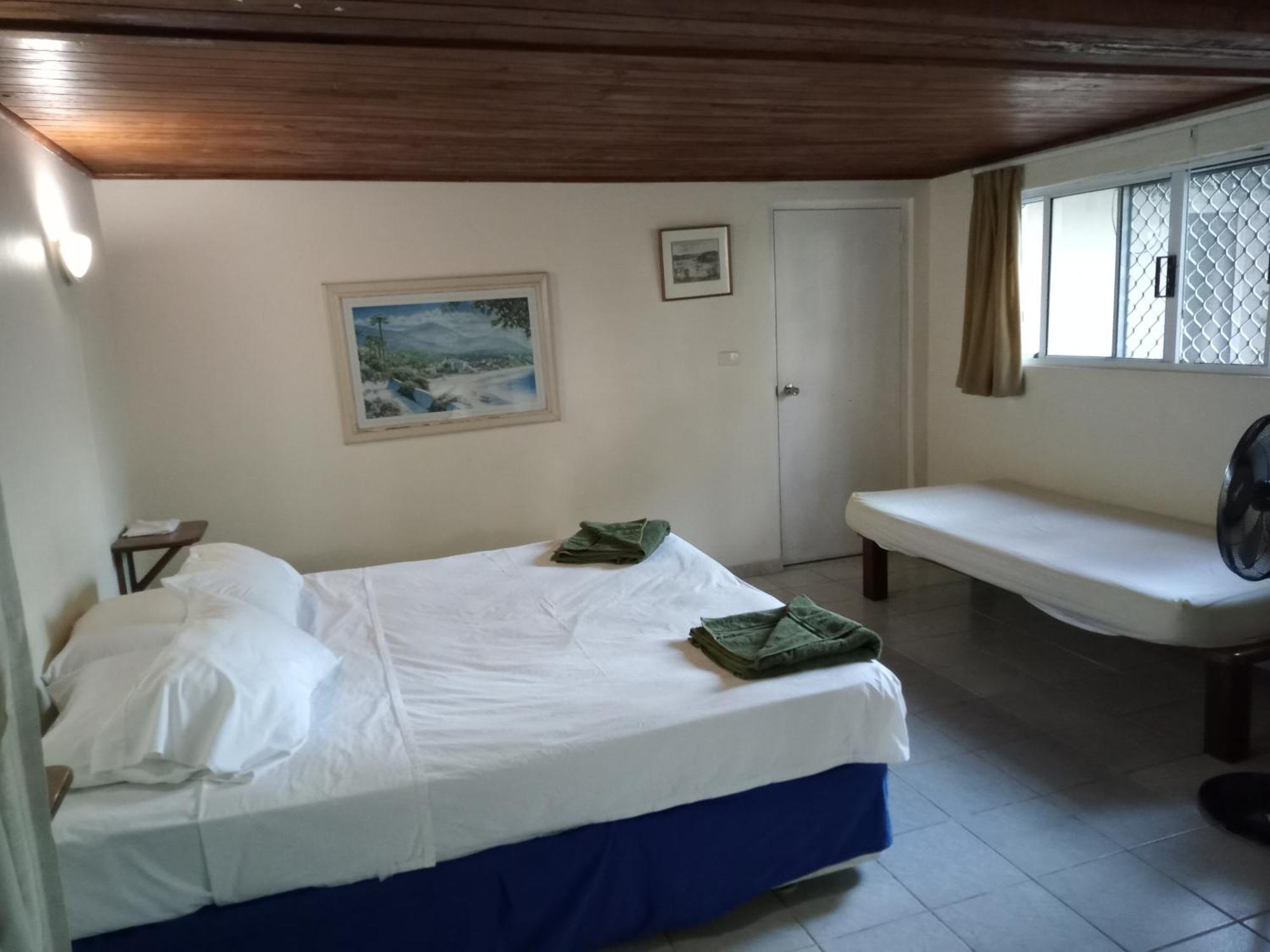 Seachange Lodge Port Vila Bagian luar foto